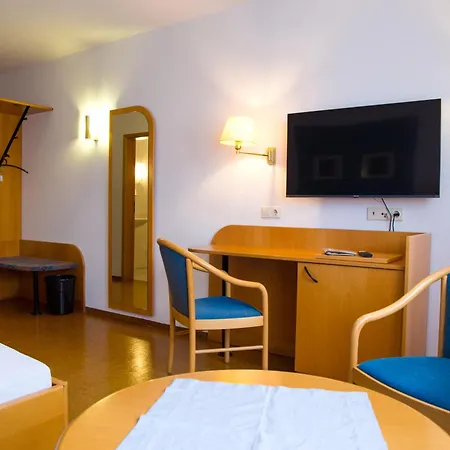 Hotel Zur Linde Gädheim