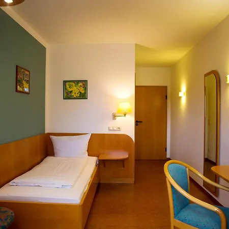 Hotel Zur Linde Gädheim
